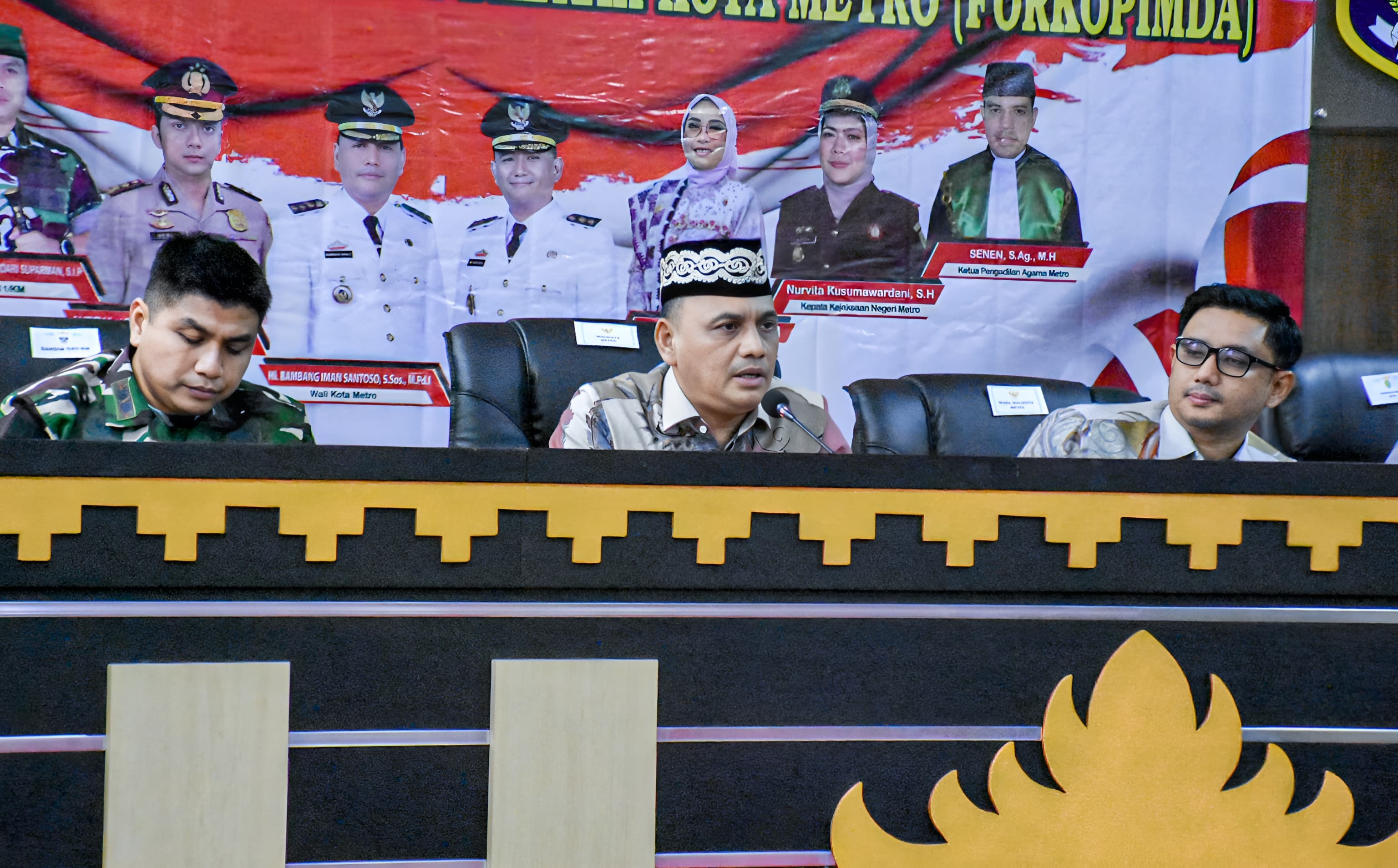 Wali kota metro beserta porkofinda Kota Metro Gelar Rapat Koordinasi Jelang Ramadan dan Idul Fitri 2025