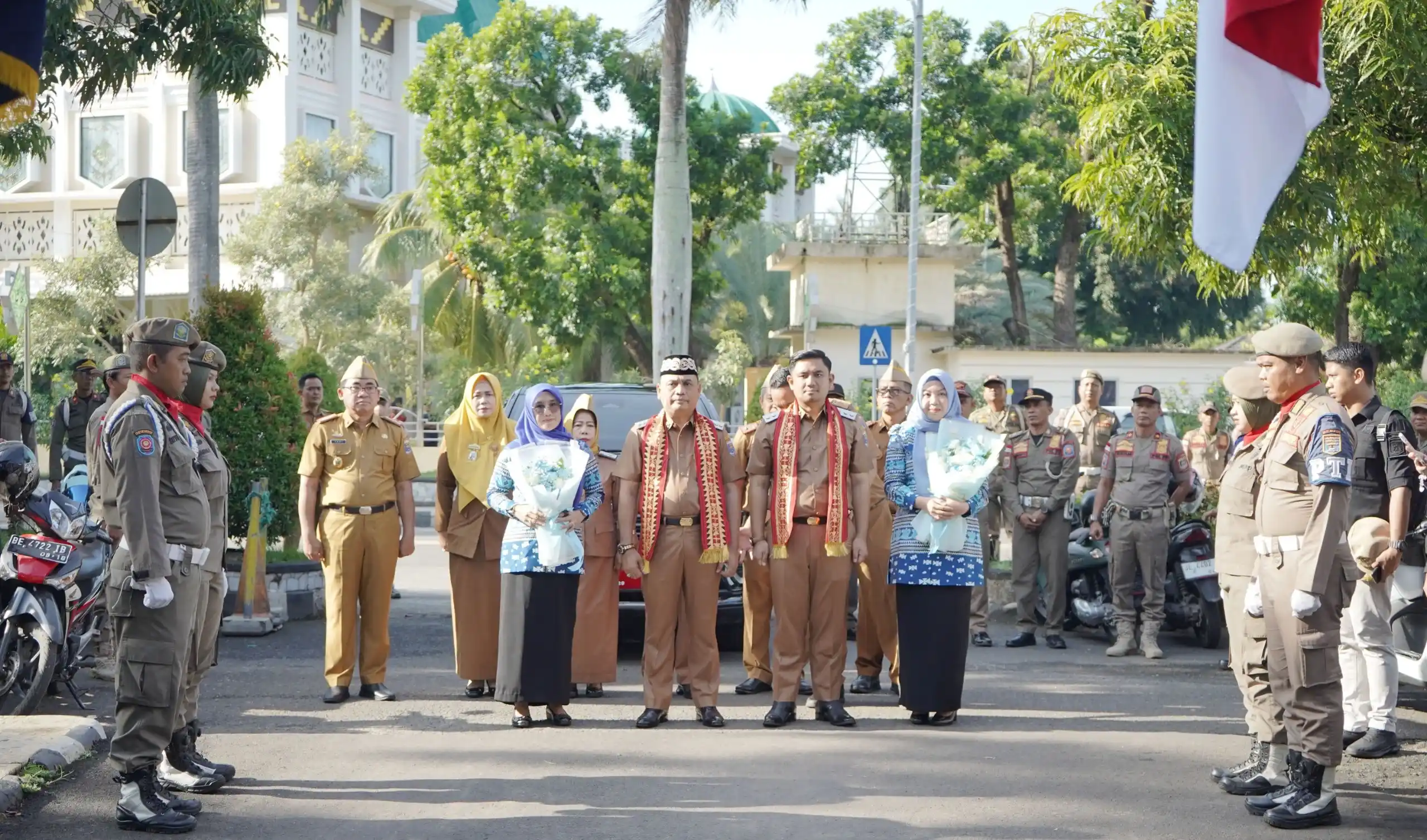 Hari Pertama Ngantor, Wali Kota Metro Minta ASN Bekerja Maksimal